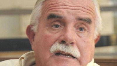  Barrandeguy record� "los Golpes de Estado fueron avalados por la Justicia"