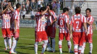 Atl�tico Paran� derot� a Chaco For Ever y consigui� tres puntos claves