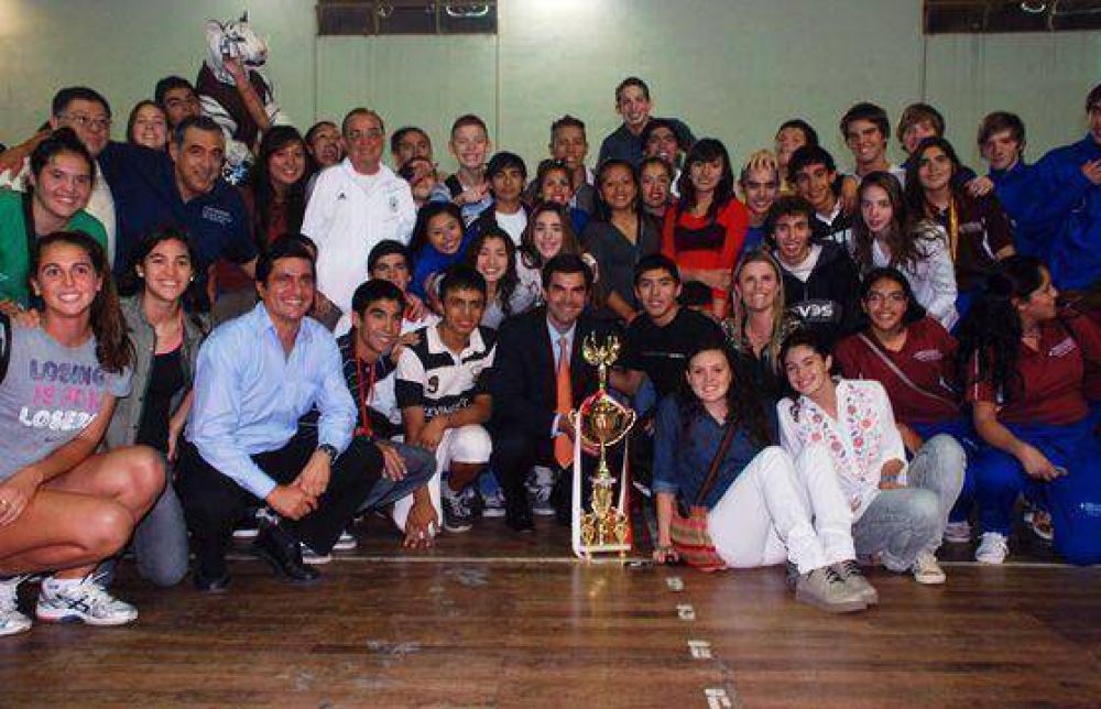 El Gobierno agasaj� a los deportistas salte�os que compitieron en los Judejut