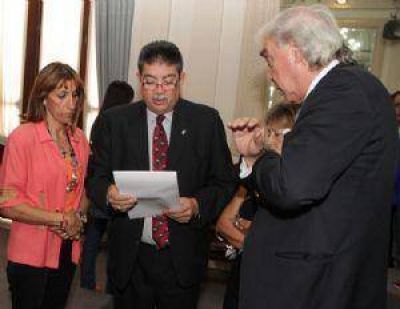 Buscan crear comisi�n municipal mediante ley