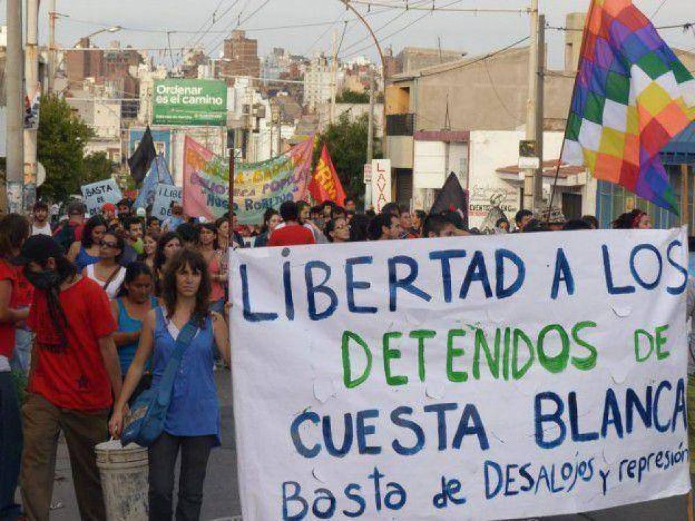 Cuesta Blanca: Denuncian que los detenidos son amenazados