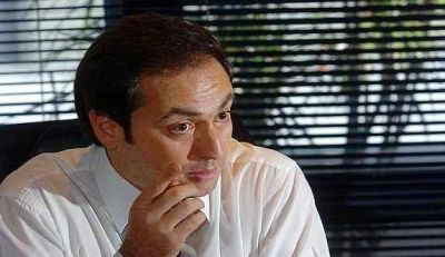 Apuesta al apoyo de intendentes