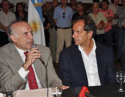 Scioli vendr�a el lunes a la inauguraci�n de la Escuela de Polic�a: el gobernador compartir�a el acto con los intendentes de San Nicol�s y Ramallo