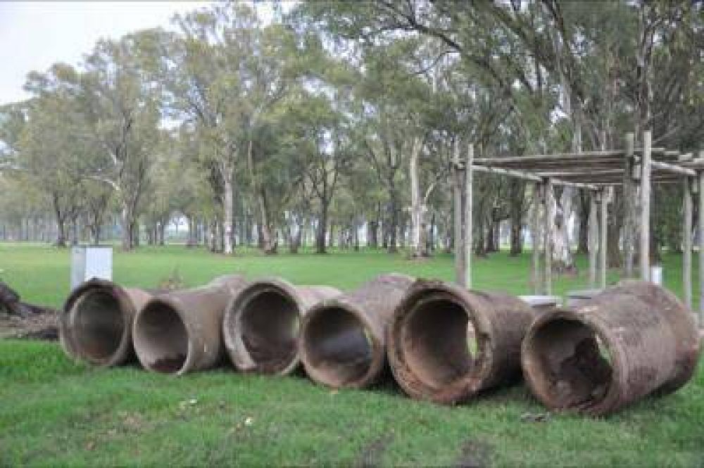Canalizan sectores del Parque Borchex para un mejor drenaje y prevenir inundaciones