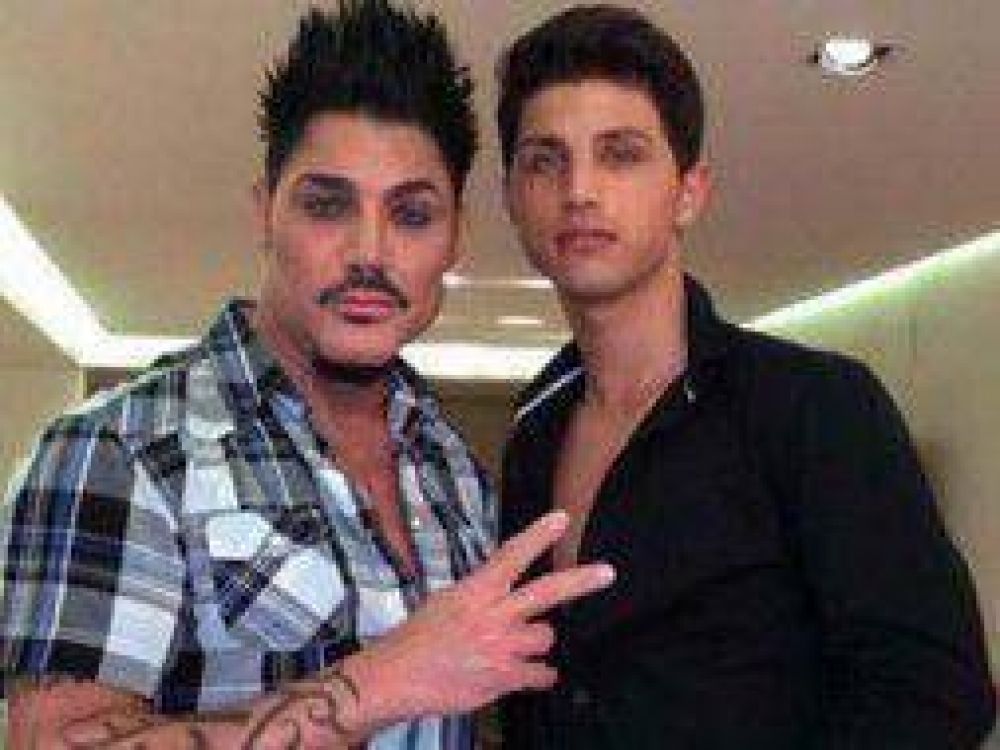 Bah�a Blanca: Ricardo Fort y su novio ayudar�n al Hospital Penna