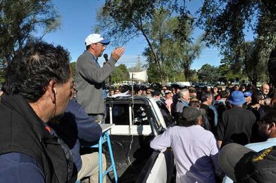 Bomberos recaud� casi 430 mil pesos en su remate anual