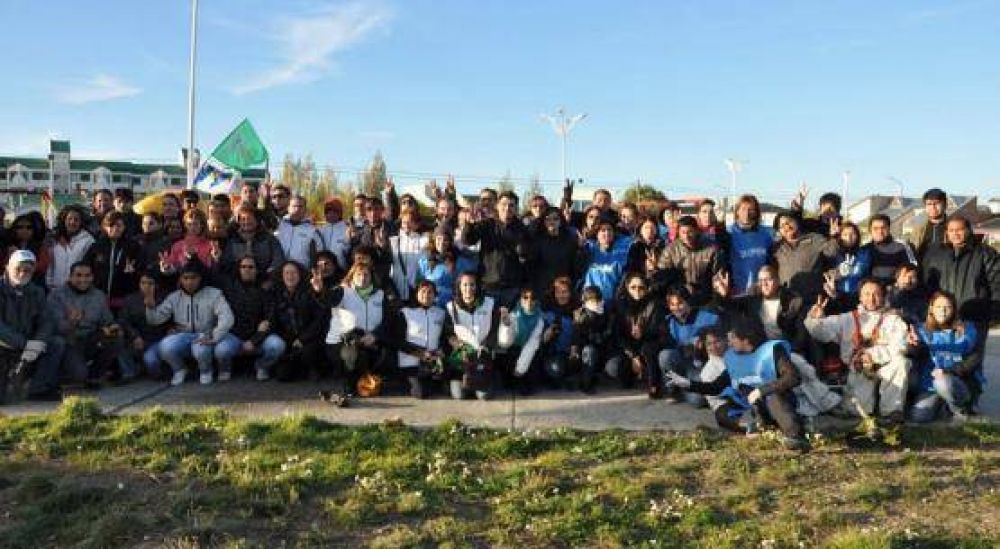 Se realiz� en la ciudad la Jornada Nacional Solidaria de Trabajo �La Patria es el Otro�