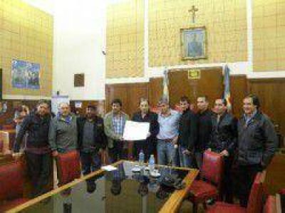El Concejo Deliberante reconoci� a �Dios los Cr�a�