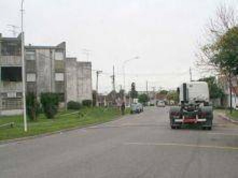 En s�lo seis d�as juntaron 400 firmas para exigir seguridad en la zona de Juan B. Justo