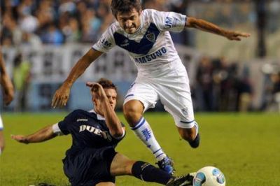 Racing igual� con V�lez en Avellaneda y no consigue despegar en la tabla