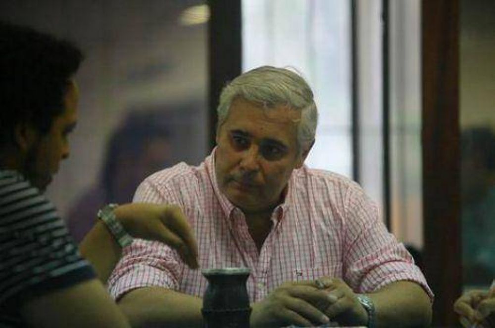 Fabi�n R�os le apunt� a Ricardo por sus dudas sobre el proceso electoral