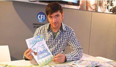 El caricaturista mendocino Chanti present� el �Aqualibro� de Irrigaci�n en Buenos Aires