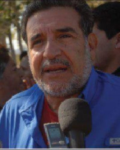 Beder Herrera pidi� que la curtiembre pague la deuda a los exempleados