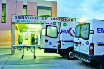 Dos menores de 15 a�os se trenzaron a golpes y uno termin� quebrado