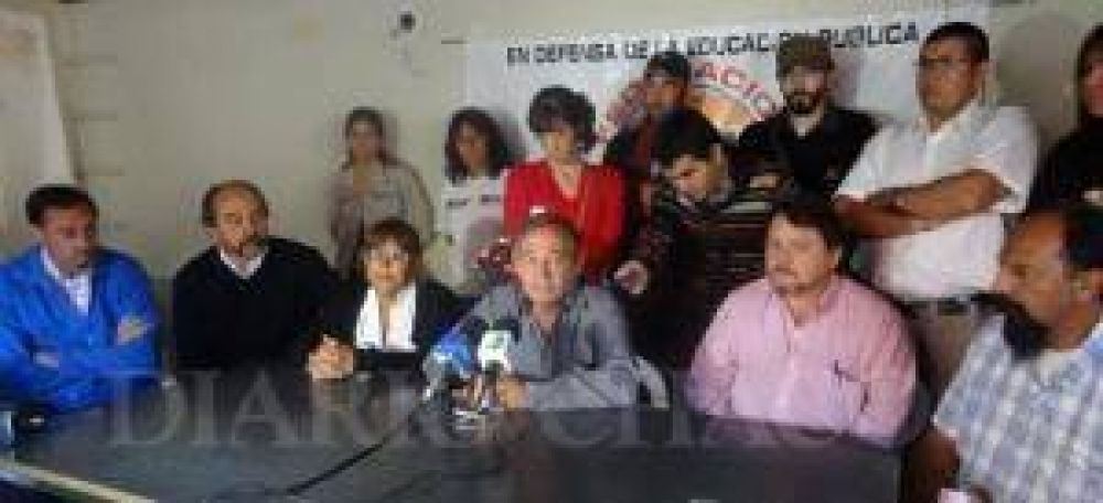 Mijno: "Los docentes reclamaron lo mismo que SITECH, con esto se despeja cualquier duda relacionada con el conflicto"