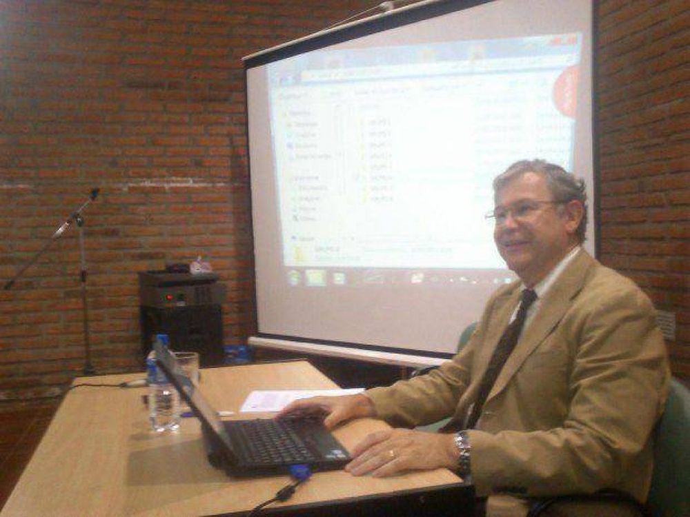 Se realiz� seminario de innovaci�n universitaria