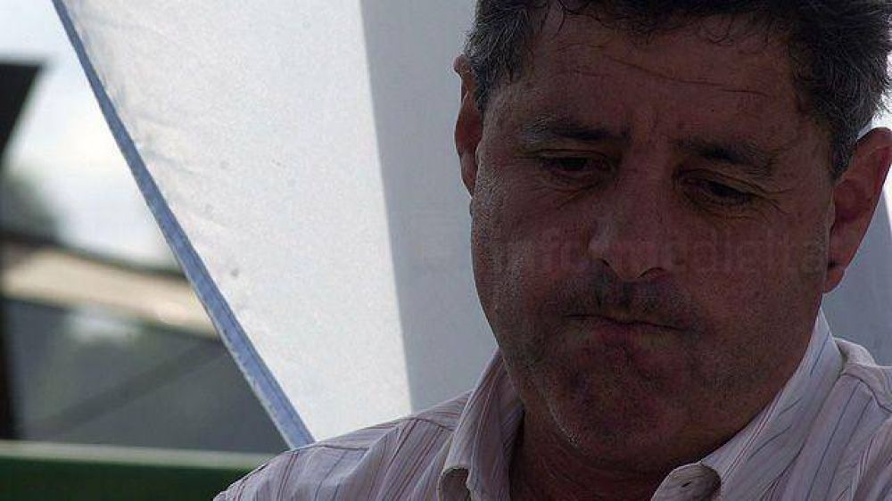 De �ngeli ausente en la reuni�n de candidatos Pro