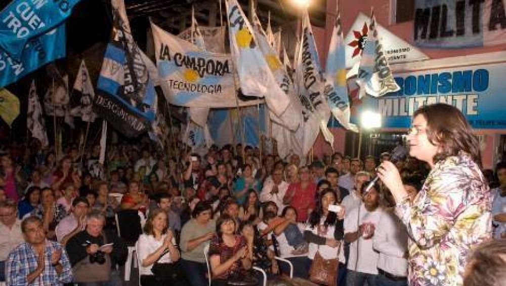 Corpacci pidi� �apertura� del peronismo hacia otros sectores