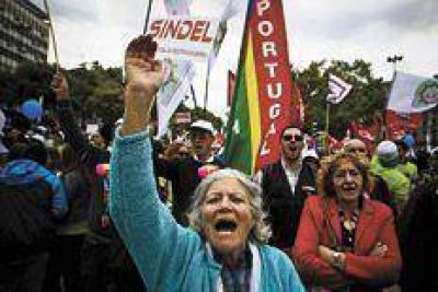 Fuerte rechazo al ajuste en Portugal