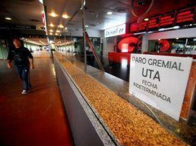 Se agrava el conflicto con los choferes de micros: "No vamos a levantar el paro"