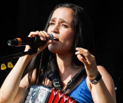Julieta Venegas estren� video filmado en Mar del Plata y Necochea