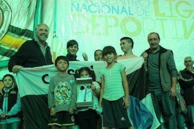 Vivona y West lanzaron las Ligas Comunitarias Deportivas de Moreno