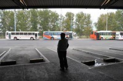 El paro complica cada vez a m�s tucumanos