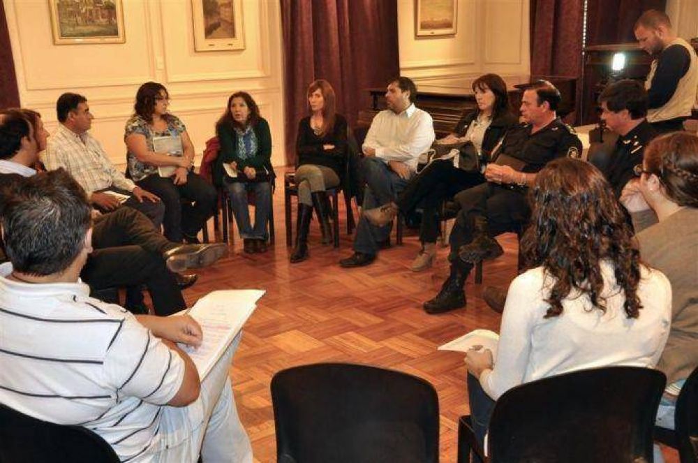 Por la cr�tica situaci�n en Z�rate retoman las reuniones de la Comisi�n de Asentamientos
