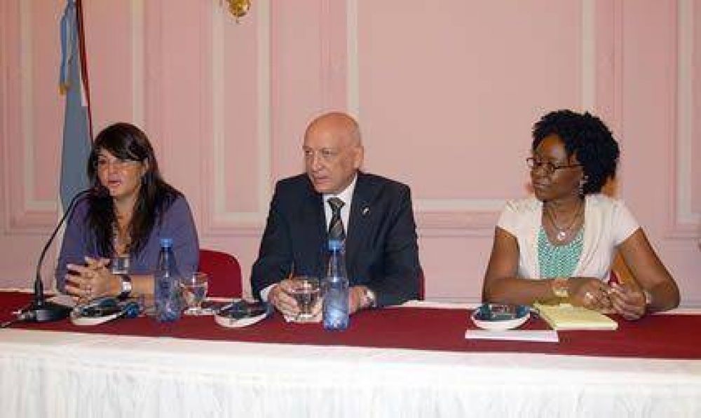 Bonfatti destac� la necesidad de "coordinar acciones" para combatir los accidentes de tr�nsito