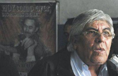 Moyano lanza su propio partido y sale en busca de intendentes del Conurbano