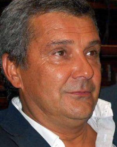 Denuncian a funcionarios del Casino por el contrato de tragamonedas