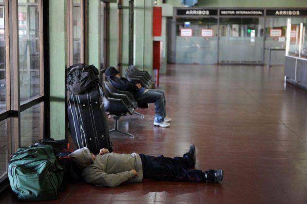 Sigue el paro de choferes y el gobierno denuncia complicidad entre la UTA y empresarios