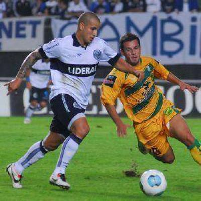Gimnasia perdi� con Defensa y Justicia en el estadio Unico