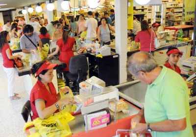Suben 27% ventas en supermercados en el primer bimestre en Neuqu�n 