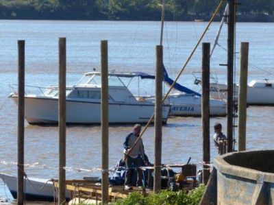Niegan haber beneficiado al club Remeros con una cesi�n de tierras
