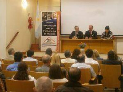 Se realiz� el Seminario de Innovaci�n para la Producci�n en Miner�a
