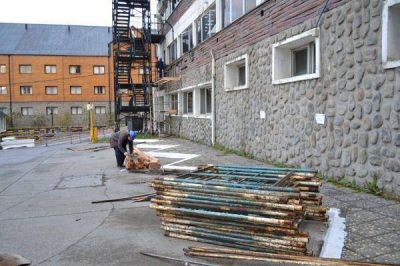 Comenzaron los trabajos de refacci�n de Casa de Gobierno