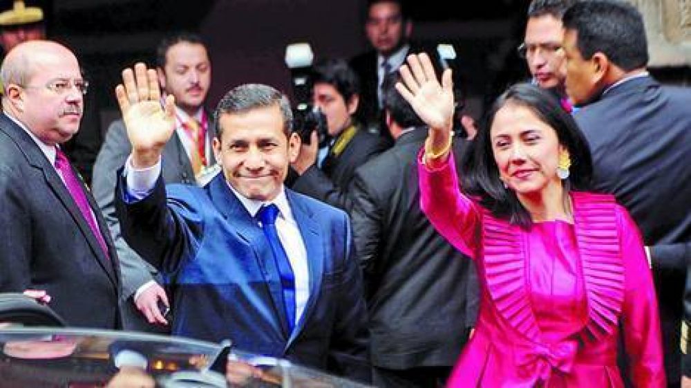 Nadine, la primera dama peruana que juega fuerte para ser �la heredera�