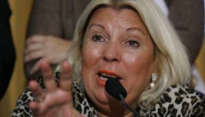 Carri� present� el video sobre la ex secretaria de Kirchner en Tribunales