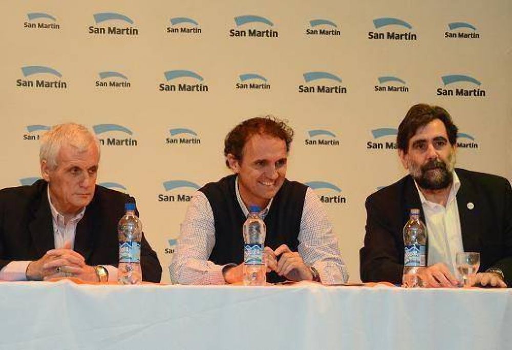 Katopodis, Cal� y Deibe debatieron acerca de la generaci�n de empleo