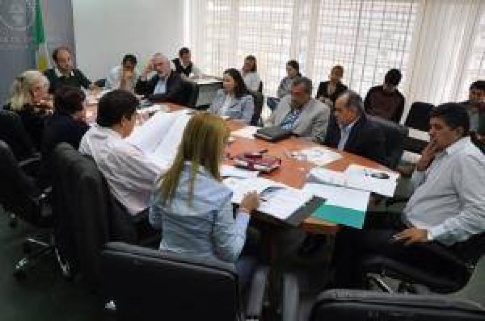Buscan crear "Fideicomiso de INSSSEP" para nuevo edificio sin afectar fondos previsionales