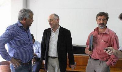 UTA pidi� $ 600 por encima del acuerdo nacional (rechaza descuento por paros)