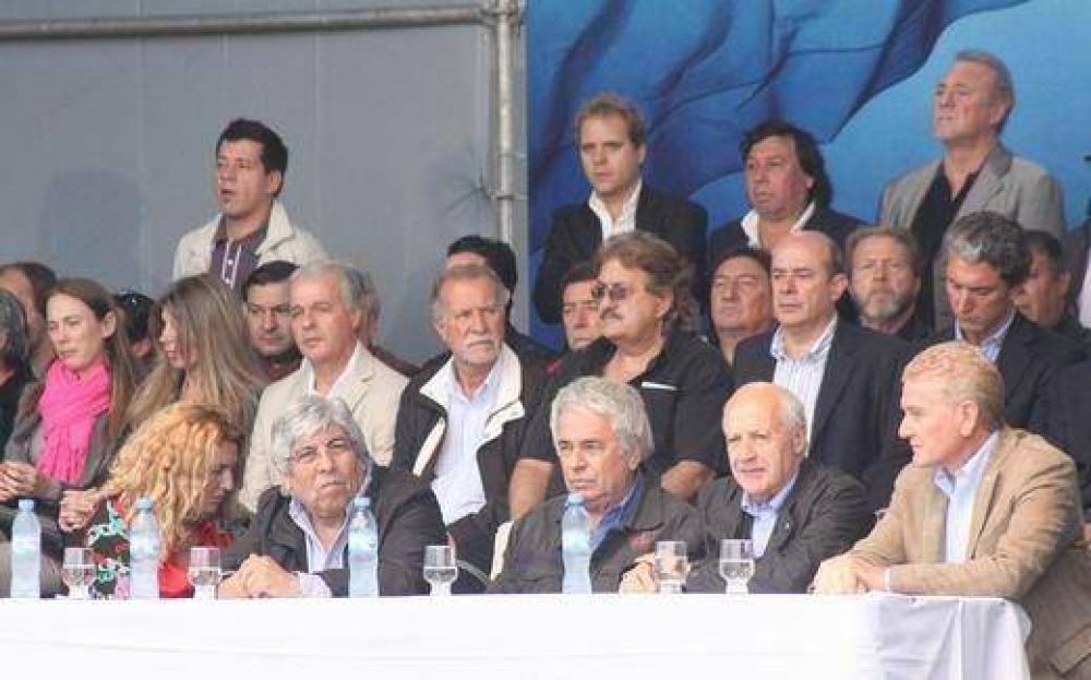 De la Sota y sus aliados anti-K, con problemas de imagen a nivel nacional