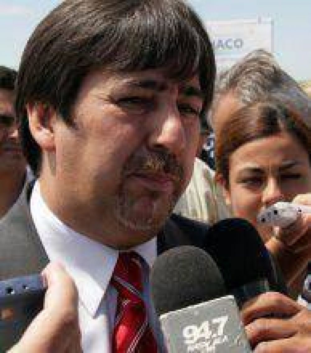 Regularizaci�n dominial en 12 municipios
