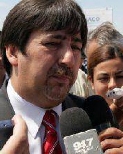 Regularizaci�n dominial en 12 municipios