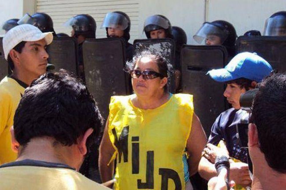 Padres reclaman inicio de clases y amenazan con una marcha en toda la Provincia