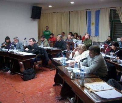 La toma de posesi�n de terrenos por parte del municipio volver� a ser tema de debate en el Concejo