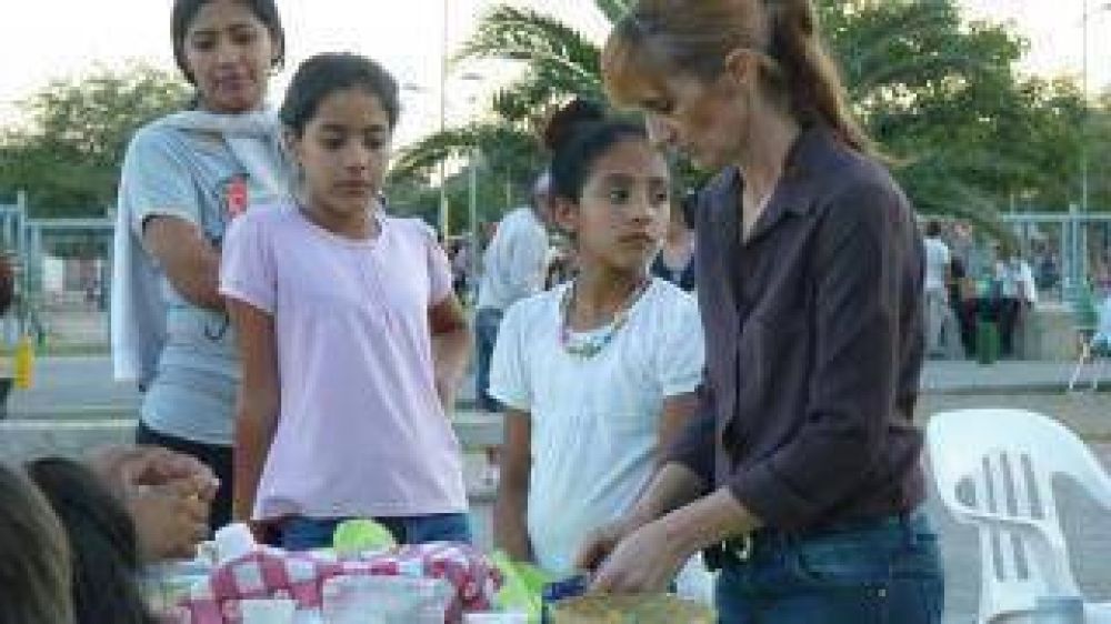 Cientos de personas participaron del cierre de actividades por el D�a del Cel�aco
