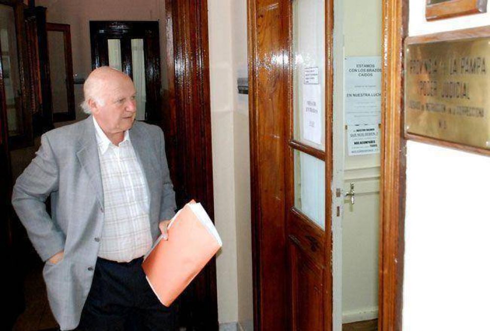 Tiene fecha el juicio a Jorge "Toto" Matzkin por abuso de armas