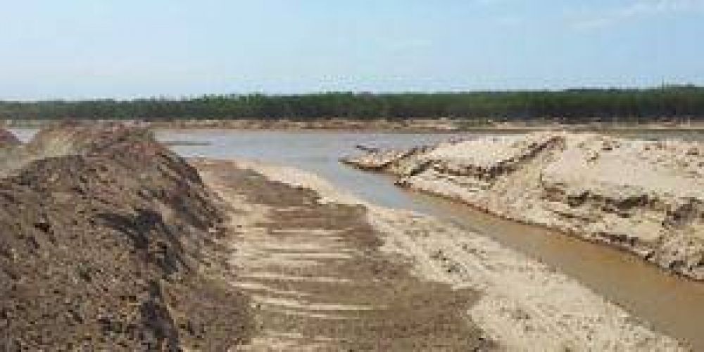 R�os afectados por falta de lluvias